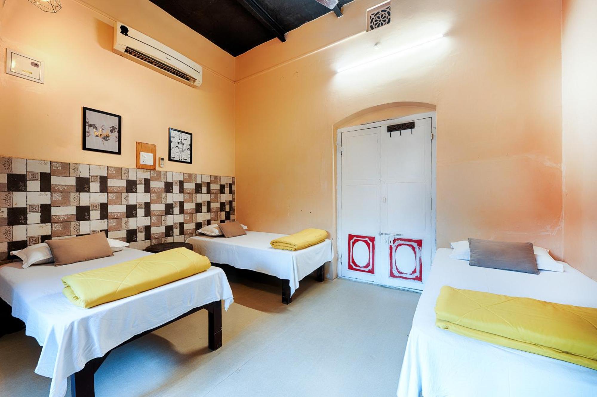 International Travellers' Hostel By Ith Stays Varanasi Værelse billede