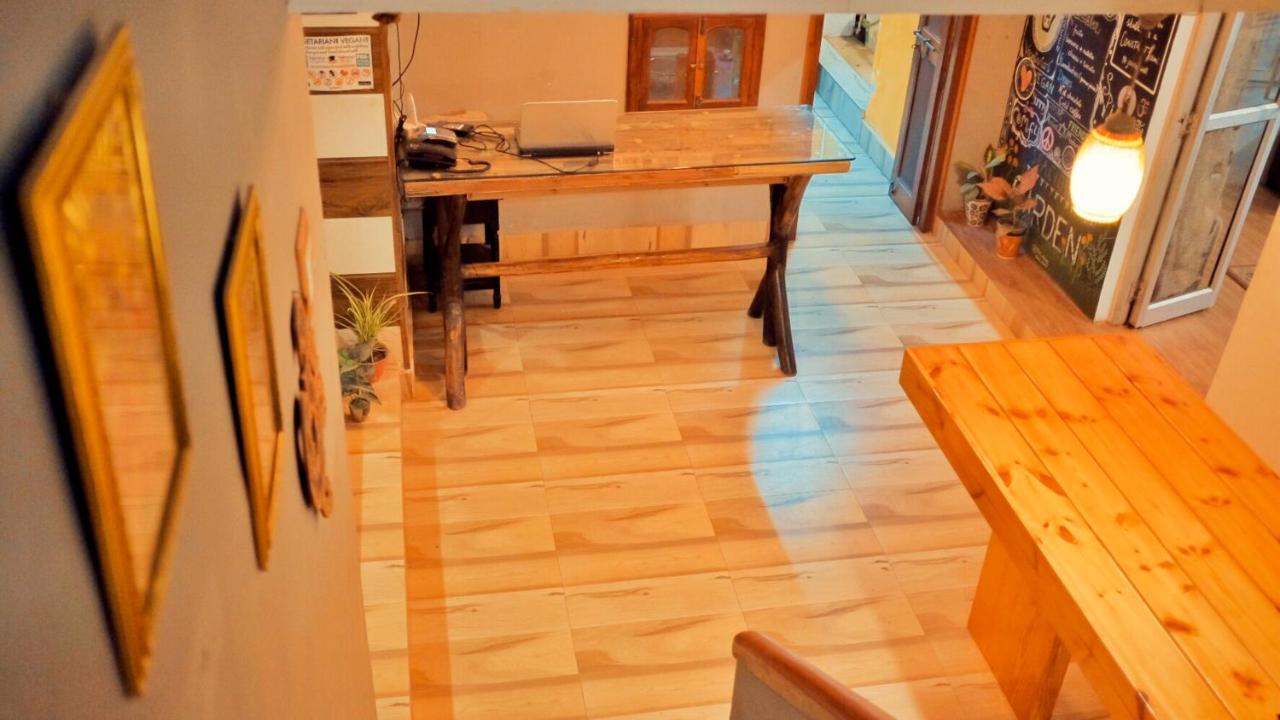 International Travellers' Hostel By Ith Stays Varanasi Eksteriør billede